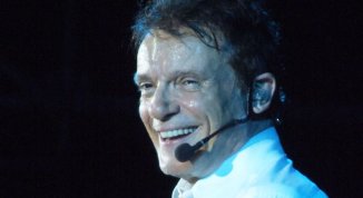 Massimo Ranieri in concerto al Teatro Verdi di Salerno