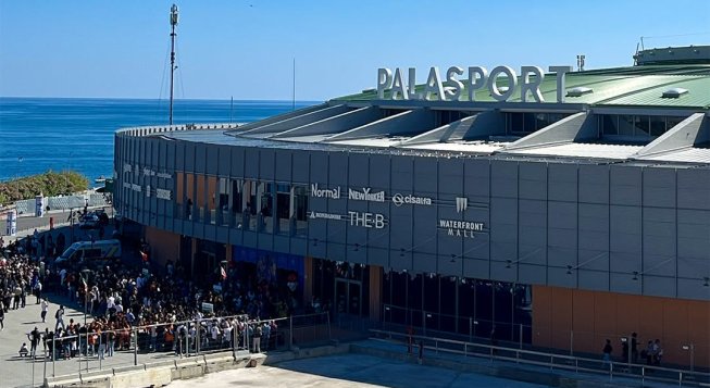 Genova, parcheggi gratis al Waterfront Mall. Confcommercio: «Valga per tutti i negozi in città»
