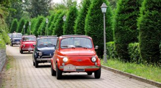 Raduno delle Fiat 500 storiche a Giaveno