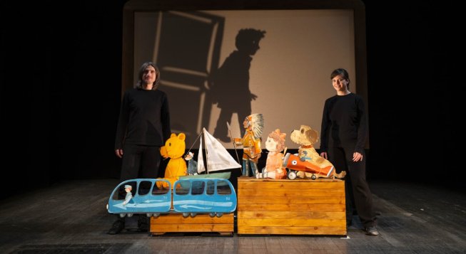 Avventura della Freccia Azzurra, spettacolo per bambini ispirato a Gianni Rodari