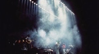 Genesis Tribute Band - Seconds Out al Teatro Nuovo di Napoli