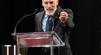 IL PRESIDENTE: CONFESSIONI