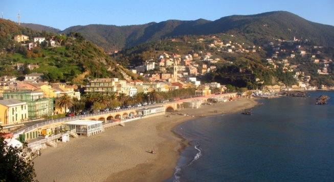 Moneglia ©Tatiana Yalovaya, wikipedia commons