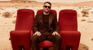 James Franco sul palco del Teatro Menotti con la performance Desert Films