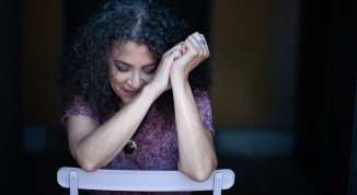 La luce dell'insieme, incontro con Maria Grazia Calandrone per Torino Spiritualità 2026