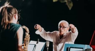TOSCANINI ACADEMY SAX ENSEMBLE