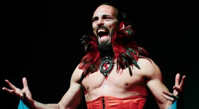 Drag Me Into This Freak Show, spettacolo drag e circo con Vlad Baldracula