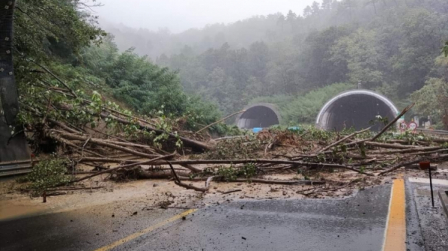 Facebook.com/centrometeoligure