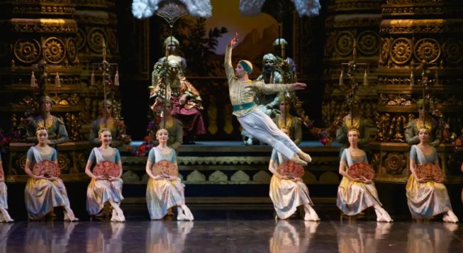 Gran galà di danza del Teatro dell'Opera e del Balletto di Astana