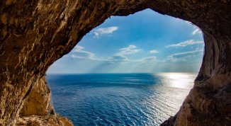 Il Sentiero del Pellegrino: escursione panoramica tra Capo Noli e Grotta dei Falsari