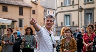 Camminare nella memoria, gli attraversamenti urbani, seguendo la mappa delle Pietre d’inciampo