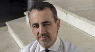 Simone Regazzoni con Al di là della colpa. Filosofia del desiderio