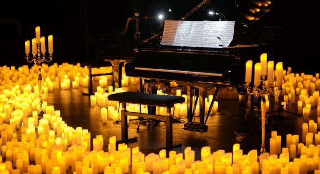 Candlelight: Tributo a Ludovico Einaudi, concerto per pianoforte a lume di candela