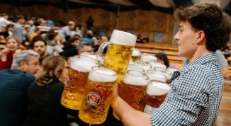 Paulaner Oktoberfest Torino 2026: birra, piatti della tradizione tedesca, orchestre bavaresi tribute band
