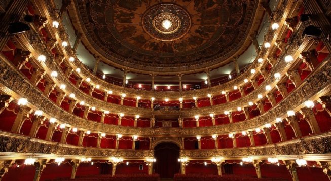 Scena aperta, visite culturali al Teatro Carignano con il Fai