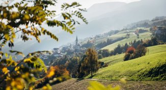 Silent Travel in autunno: quattro destinazioni tra Alpi e Toscana per ritrovare il silenzio