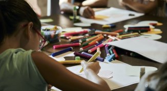 Il weekend a Cascina Cuccagna a Milano, tra yoga, laboratori di ricamo, upcycling e incontri 