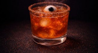 Edgar Allan Poe Speakeasy, teatro immersivo con cocktail ispirati ai racconti