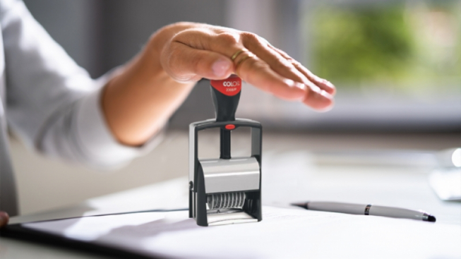 Il tuo timbro aziendale facile e veloce in 24 ore - Mentelocale Web ...