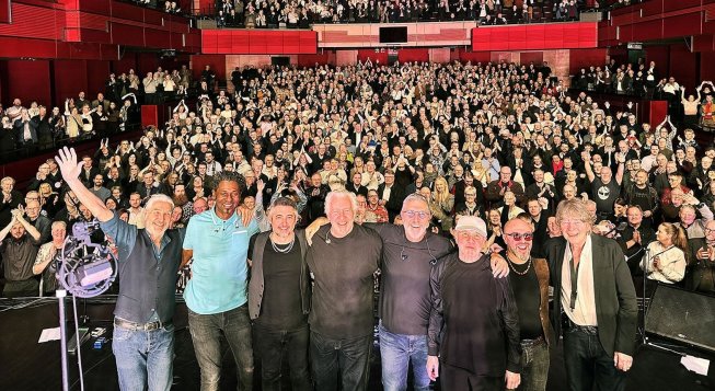 Dire Straits Legacy: concerto dell'All-Star Band in omaggio ai Dire Straits