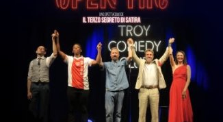 IL TERZO SEGRETO DI SATIRA - ILIADE OPEN MIC