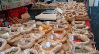 Tipicamente Chiavari: mercatino agroalimentare con prodotti locali e tour gratuito