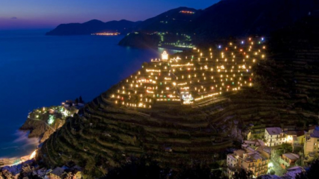 Presepe di Manarola 2021/2022: programma dell'accensione, disposizioni e date per visitarlo