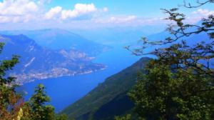 Monte San Primo, trekking con panorama sul Lago di Como: gli itinerari da Piano Rancio e Pien del Tivano
