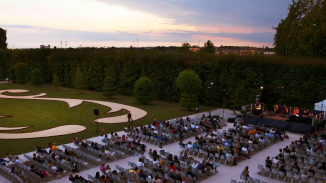 facebook.com/festivalvillaarconati