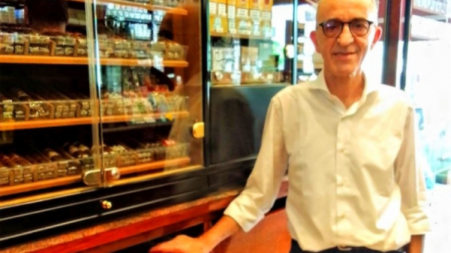 la tabaccheria pod mod Ovale Italia – Produttore Europeo di sigarette Elettroniche ed e-liquidi