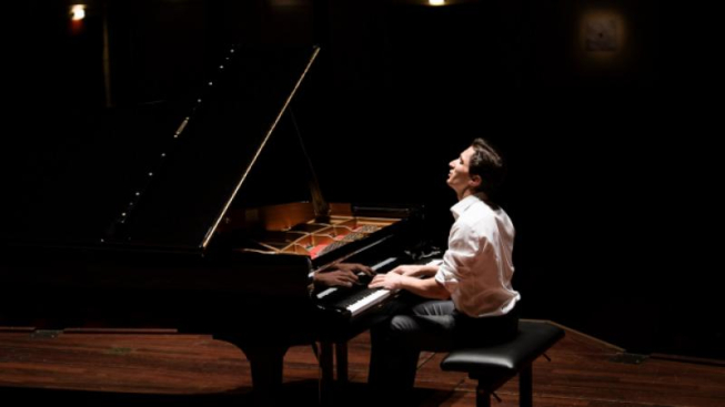 facebook.com/AlexanderRomanovsky