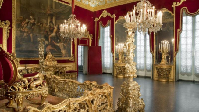 Facebook.com/palazzorealegenova