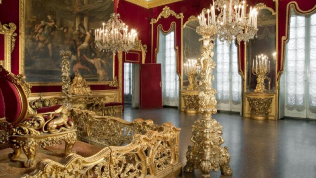 Facebook.com/palazzorealegenova