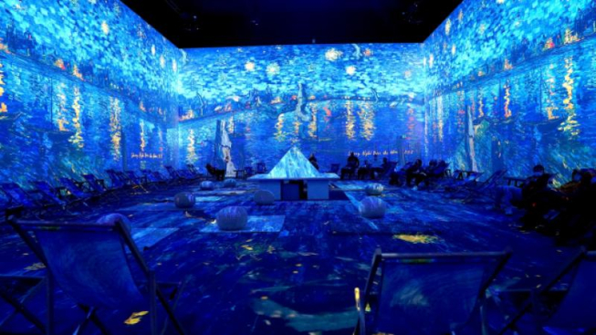 facebook.com/vangogh.experience