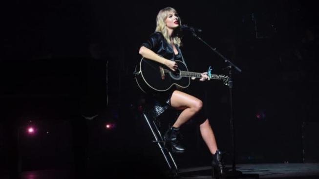 © facebook.com/TaylorSwift
