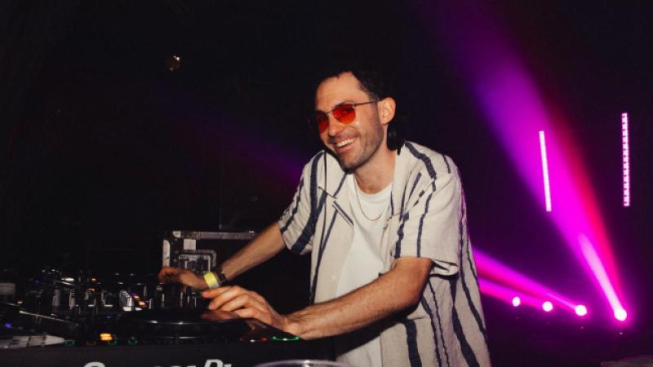 facebook.com/danshakemusic