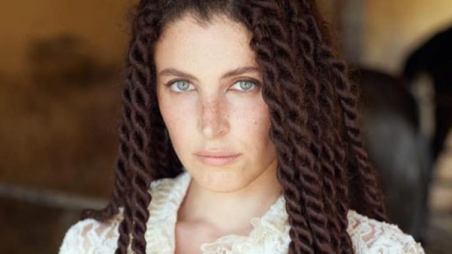 facebook.com/MarianneMirageOfficial