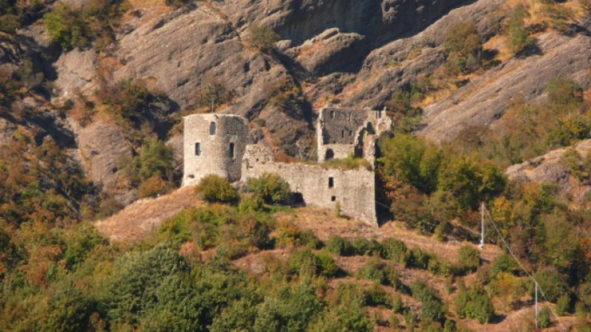 Gita al Castello di Savignone, al conglomerato roccioso e al monte