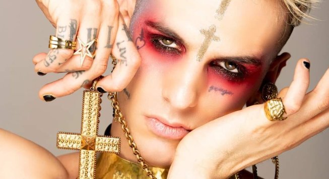 facebook.com/AchilleL/photos