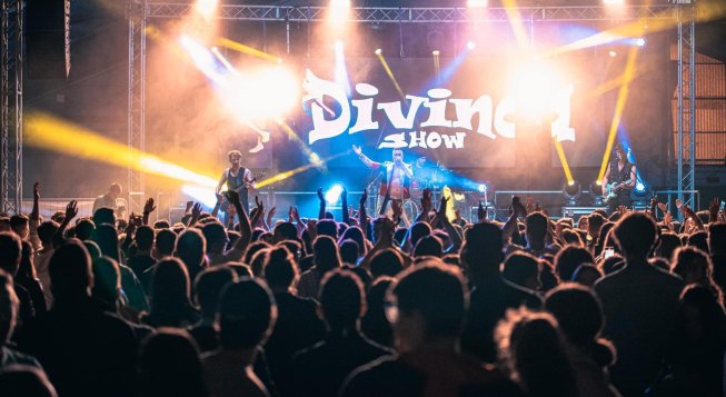 Facebook.com/divinashowpagina.it