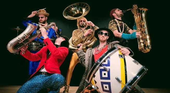 © facebook.com/mefistobrass