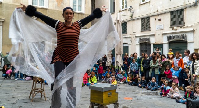 ©facebook.com/biblioteca.KORA - Foto inaugurazione