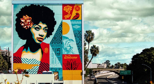 Shepard Fairey (Obey), The Pierside Mural (2023), Santa Monica, Usa © courtesy Artist ObeyGiant.com / photographer Jon Furlong