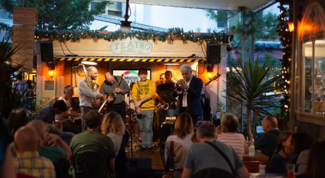 ©Facebook.com/MusicForPeace - Creativi della Notte