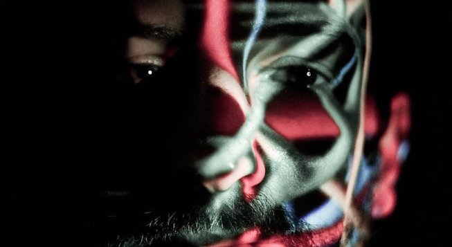 © facebook.com/maxcoopermax