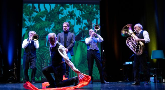 Telmo Pievani Banda Osiris in 'Allegro Bestiale'