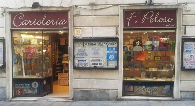 ©Instagram.com/cartoleriapeloso