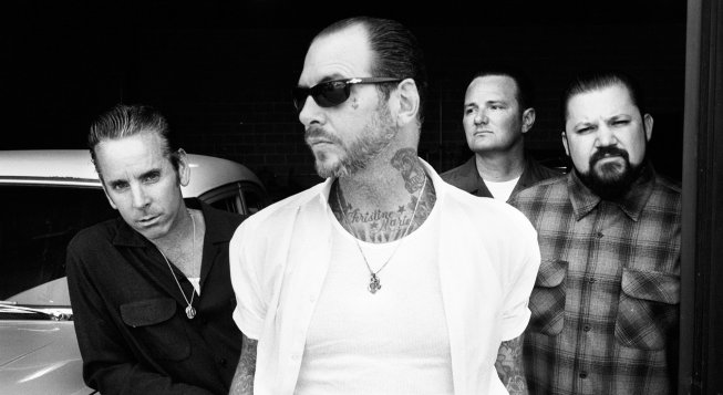 © facebook.com/socialdistortion