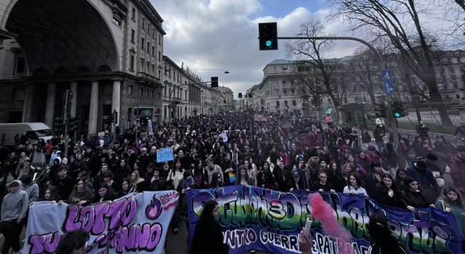 Sciopero transfemminista dell'8 marzo 2025: manifestazione contro la  violenza patriarcale - Mentelocale Web Magazine