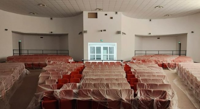 © facebook.com/momastudios